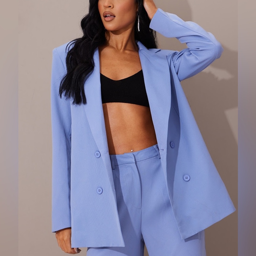 PrettyLittleThing - Tall Blue Shoulder Pad Oversized Double Breasted Blazer